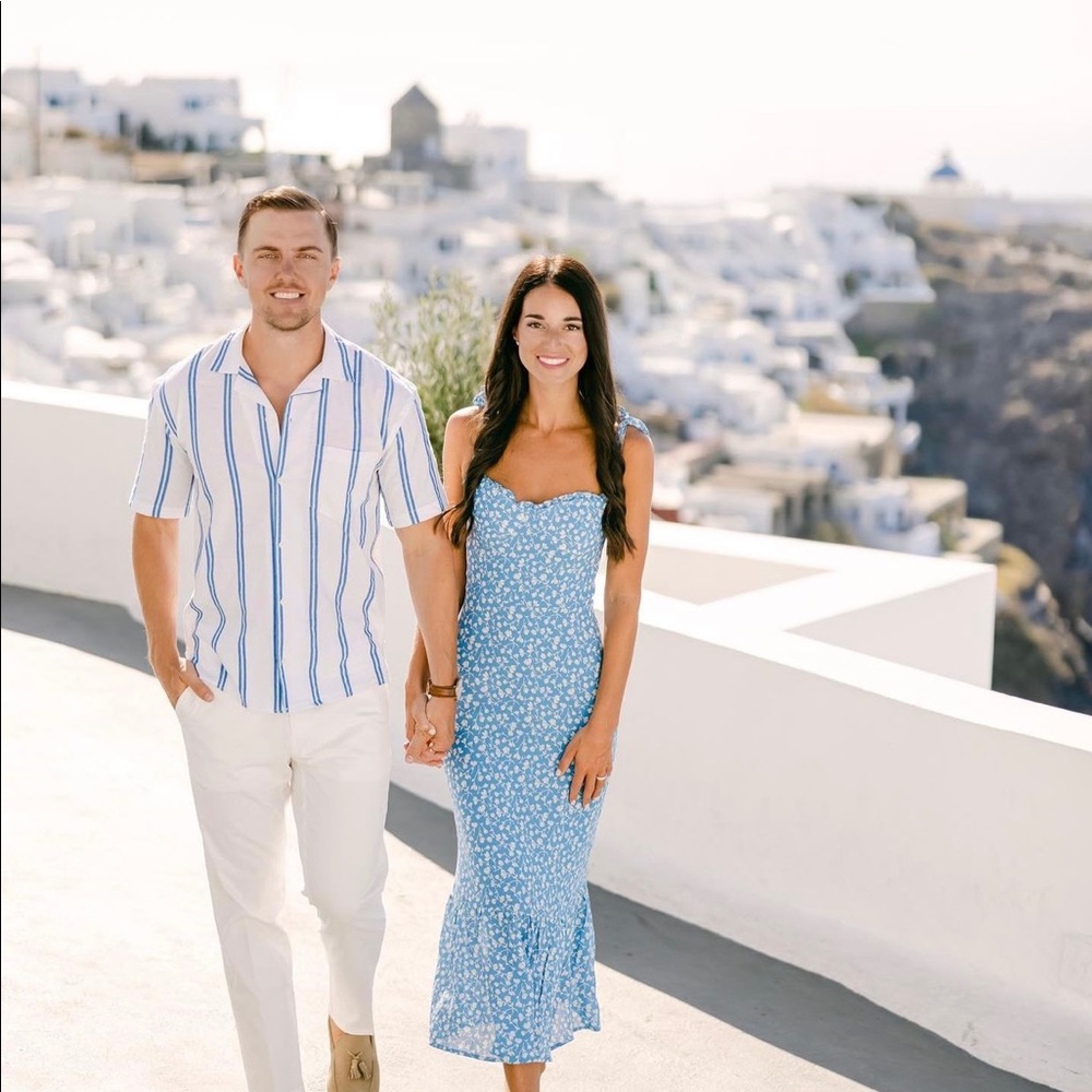 Reformation Nikita dress. Worn once for an hour for honeymoon photo shoot.